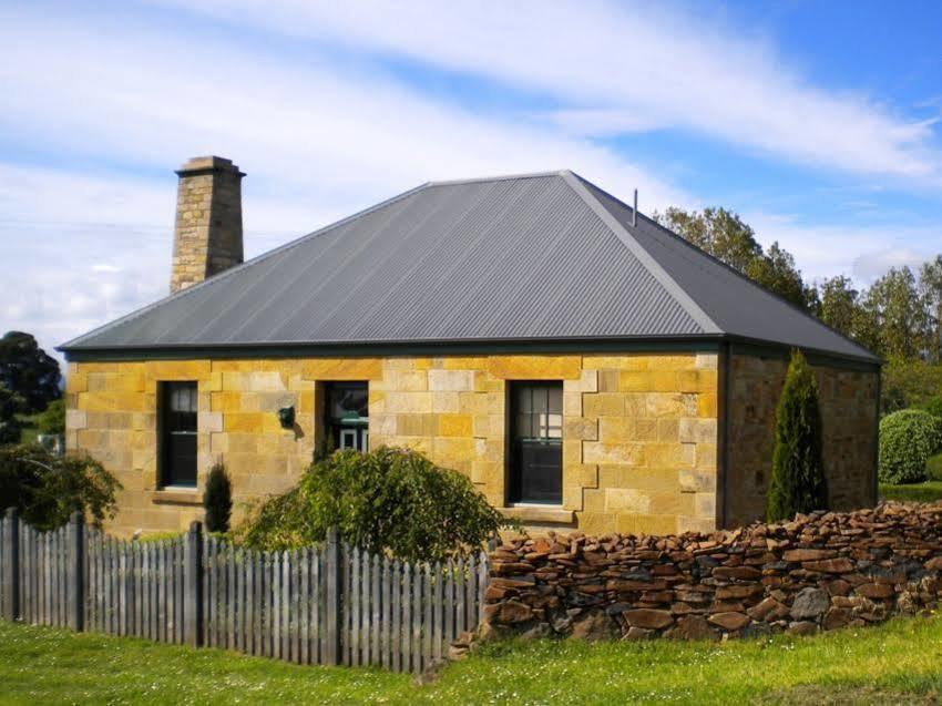 Blackwood Park Cottages Chudleigh Exterior photo